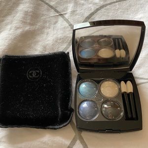 Authentic CHANEL Eye shadow
